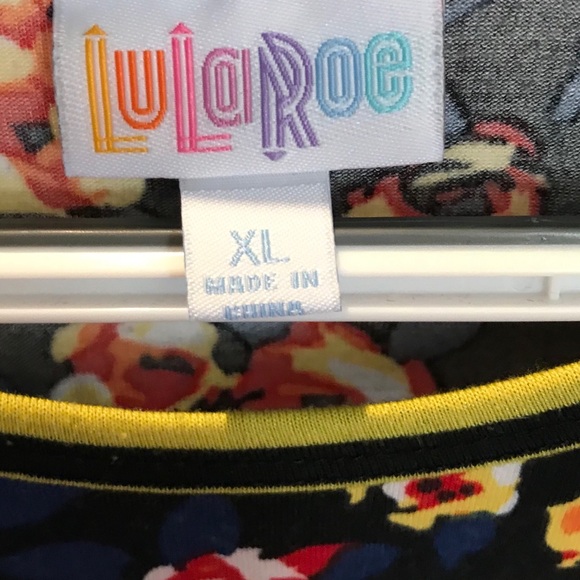 LULAROE Xtra Large Fun Randy - Picture 4 of 4